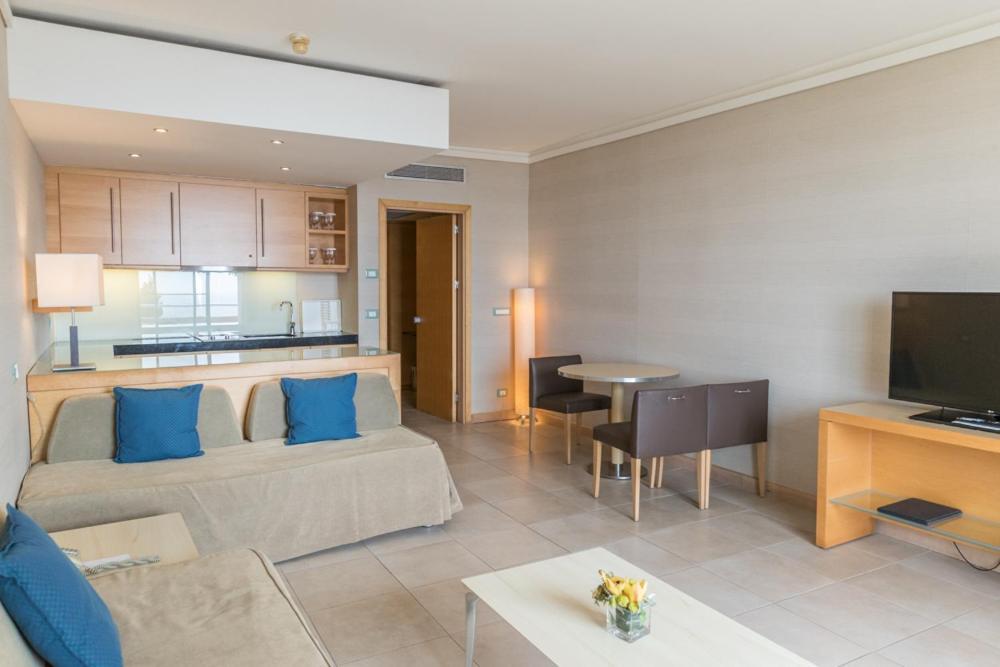 Rodos Palace Hotel Ixia  Esterno foto A typical apartment